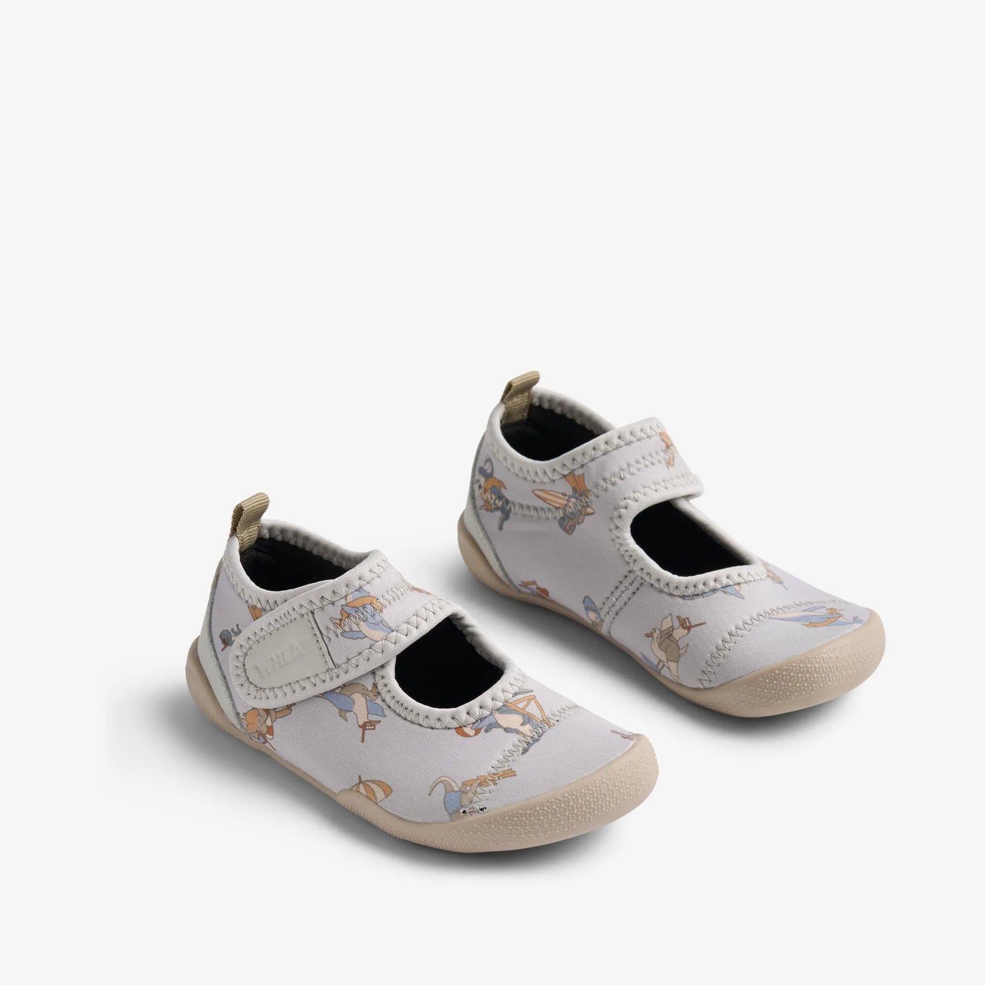 Beach Shoe Wavey - swim club